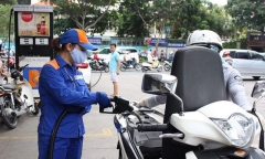 Giá xăng dầu giảm nhẹ từ 15h hôm nay 16/8