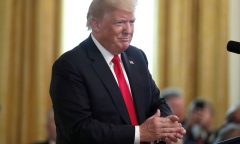 Ông Donald Trump cảnh báo nếu bị luận tội nền kinh tế Mỹ sẽ sụp đổ