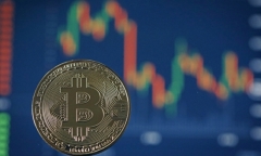 Giá bitcoin hôm nay 7/2: Bitcoin lấy lại ngưỡng 7.000 USD sau khi bắt đáy