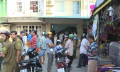 Điều tra vụ thanh niên bị kẻ lạ mặt cầm dao truy tìm gây náo loạn chợ
