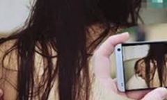 Người phụ nữ dùng clip nhạy cảm để tống tiền tình nhân 67 tuổi