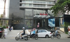 TP.HCM: Bị xử phạt vì tự ý xây chùa trên nóc tòa cao ốc