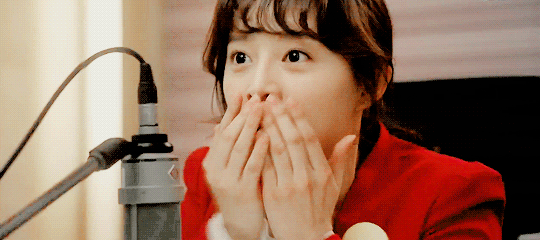 Đây là Kim Ji Won, và cô ấy đã không còn chỉ đóng vai phụ nữa!