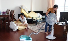 Thấm thía nỗi cực mẹ cha, chàng thủ khoa quyết phải thoát nghèo