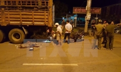 Hai thanh niên tử vong tại chỗ vì tông vào đuôi xe tải