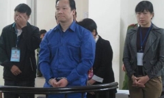 Dùng siêu xe và tài sản 