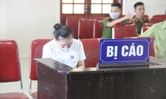 Cha nghèo vay tiền bồi thường hộ con gái, trước tòa dặn con cải tạo tốt