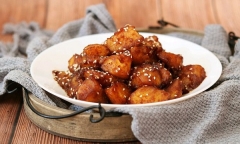 Có lon coca dở, tôi đổ vào nồi khoai tây, không ngờ thành món ngon 