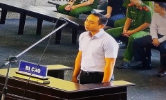 Xét xử vụ án đánh bạc nghìn tỷ: “Tố” nhau kê kênh giá để hưởng lợi