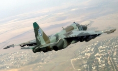 Su-25 của Ukraina bay sát MH17 để làm gì?