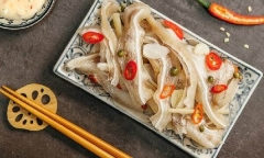 Mẹo luộc tai heo trắng, giòn sần sật ăn cực đã 