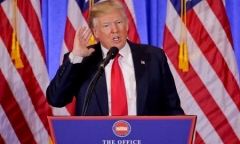 Điệp viên tiết lộ mối quan hệ ngầm giữa Donald Trump và Nga vội vã trốn chạy 