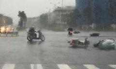 Cảnh báo mưa dông và gió giật mạnh tại khu vực Hà Nội