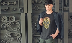 Nathan Lee sở hữu chiếc chiếc áo khoác độc nhất của Gucci