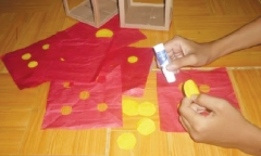 Kỳ lạ phong tục dán giấy đỏ, lấy nước mới đón Tết của người Cao Lan