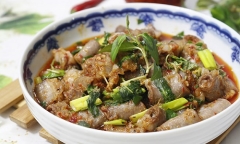 Trổ tài làm lòng non xào sa tế ngon hết ý cho ngày mưa