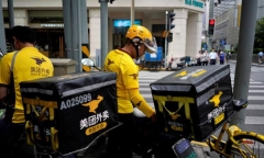 Bùng nổ dịch vụ giao đồ ăn ở Trung Quốc và những rủi ro không tưởng