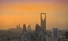 Rộ tin Mỹ bán thông tin tuyệt mật về năng lượng hạt nhân cho Ả Rập Saudi