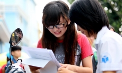Điểm thi ĐH năm 2014: Đại học Kinh tế Quốc dân có gần 70 điểm 10