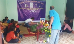 Ra giữa sông hái rau, hai thiếu nữ bị nước cuốn tử vong