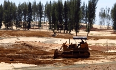 Tạm dừng dự án phá rừng phòng hộ làm sân golf ở Phú Yên