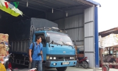 Tên cướp bất ngờ cướp luôn xe của công an tẩu thoát
