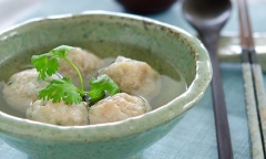 Cải thảo muối kim chi mãi cũng chán, tôi đem làm món ngon này ai ăn cũng nghiền