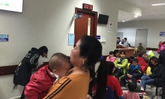 Bệnh cúm A hoành hành, 300 trẻ phải nhập viện