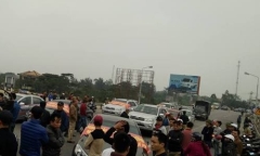 Vì đâu dân liên tục tụ tập ở cầu Bến Thuỷ 1 để phản đối thu phí?