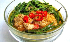 Món ngon bữa trưa: Canh cua rau rút 'tốn cơm' ngày hè