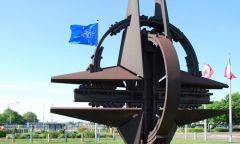 Khủng hoảng Ukraine: NATO 