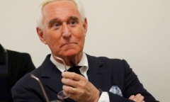 Cựu cố vấn lâu năm của Tổng thống Trump bất ngờ bị bắt với 7 tội danh