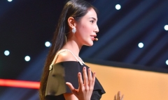 Thủy Tiên công khai 