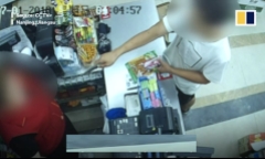 Clip: Cầm dao đòi tiền, tên cướp 