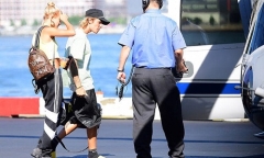 Justin Beiber bay trực thăng riêng về ra mắt gia đình bạn gái mới đính hôn