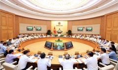 Nghị quyết Phiên họp Chính phủ tháng 9: Mạnh tay với 'tín dụng đen', siết, đòi nợ thuê