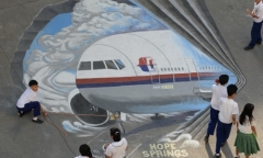 MH370 mất tích: Thân nhân hành khách lo sợ bị lãng quên