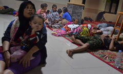 Đại sứ quán Việt Nam tại Indonesia khuyến cáo người dân sau trận sóng thần kinh hoàng