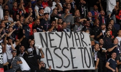 PSG đại thắng, Neymar lại bị tẩy chay vì thái độ kém