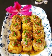 Cách làm đậu nhồi thịt sốt cà chua siêu nhanh mà ngon cơm