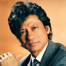 Tình ái 'vô tiền khoáng hậu' của ông hoàng nhạc sến Chế Linh