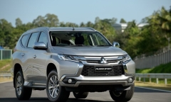 Bảng giá xe Mitsubishi mới nhất tháng 8/2018: SUV Outlander giảm tới 51 triệu đồng