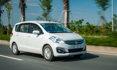 Bảng giá xe Suzuki mới nhất tháng 8/2018:  Swift dao động từ 569 - 609 triệu đồng