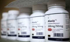 Ba bệnh viện ở Bắc Kinh dùng thuốc điều trị HIV chữa viêm phổi Vũ Hán