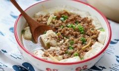Chỉ 15 phút có ngay món đậu hấp thịt bằm ngon đến bất ngờ