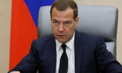 Thủ tướng Medvedev chỉ trích hành động chống Nga của chính quyền Mỹ