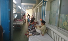 TP. HCM: Hai bệnh nhi sốt cao, thiếu máu vì sốt rét nhập viện cấp cứu