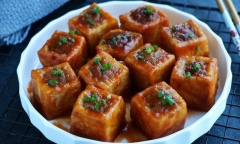 Mẹ làm thịt bò nhồi đậu ngày se lạnh, cả nhà đều khen hết lời