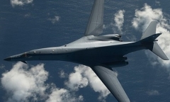 Mỹ điều máy bay ném bom B-1B áp sát bờ biển Triều Tiên nhất trong vòng 100 năm qua