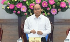 Thủ tướng: Hết mấy trận dưa hấu, đến thịt lợn, sắp tới là gì?